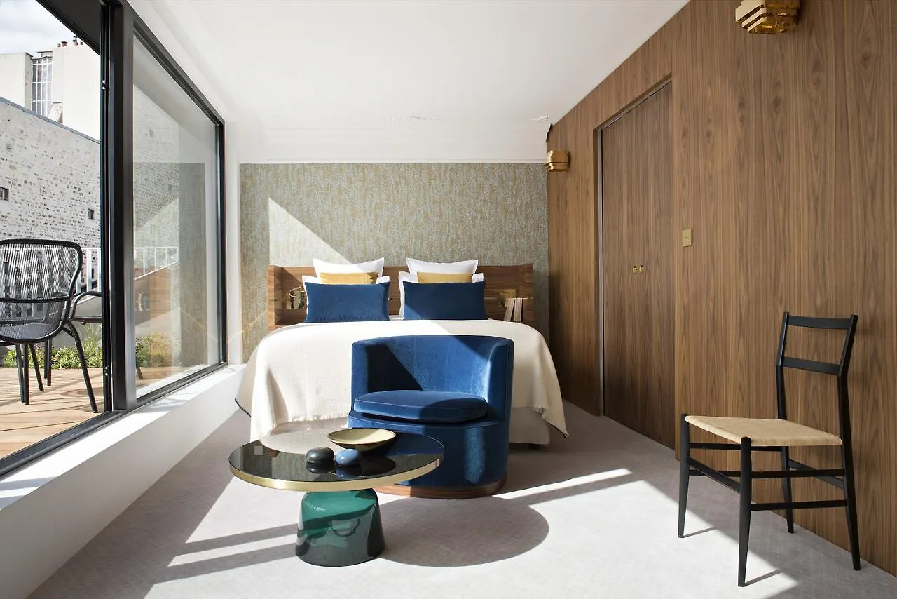 Отель Parister Piscine & 5*