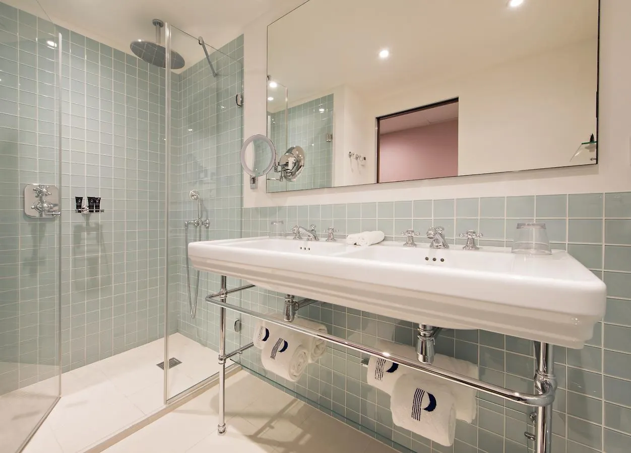 Parister Piscine & Париж