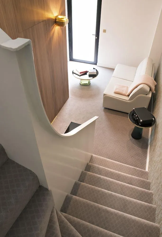 Parister Piscine & 5*