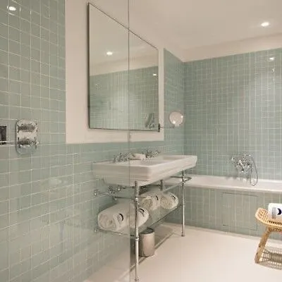 Parister Piscine & Hotel Paris